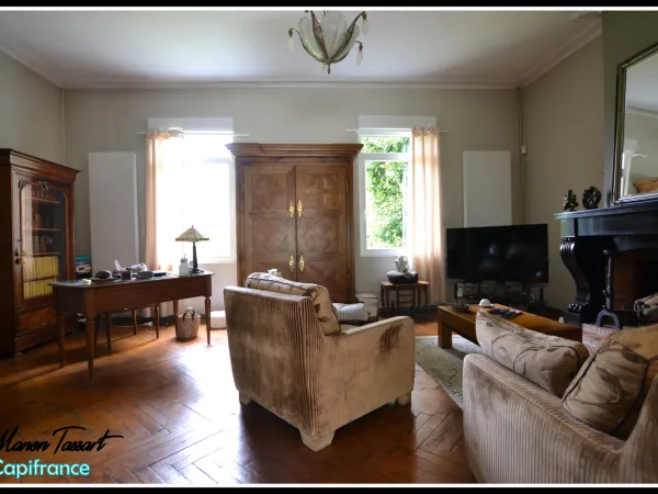 Maison 8 pièces 275 m²