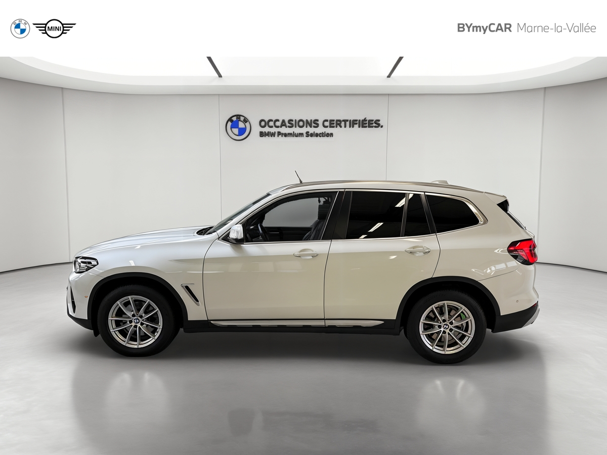 BMW X3 sDrive 18d 150ch BVA8 — photo 2