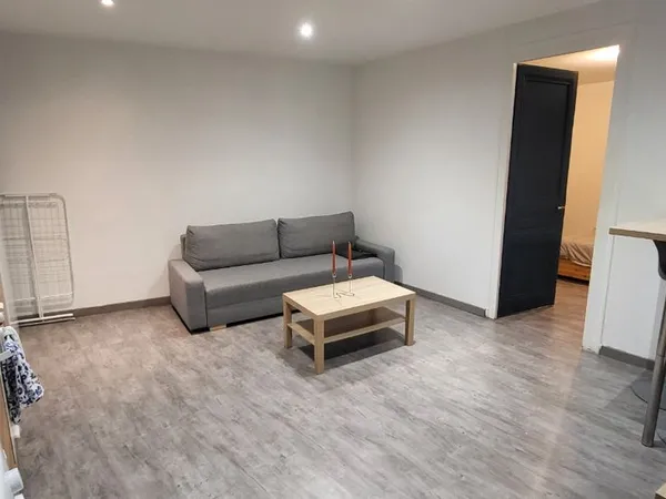 F1 meublé 48 m² Centre-ville de Saint-Étienne -