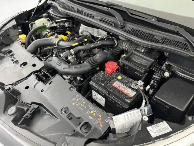 Renault Captur tce 90 energy — photo 34