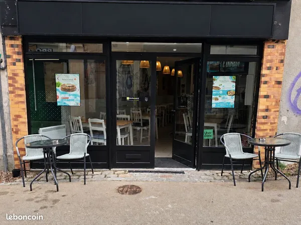 Fonds de commerce Restaurant / Snack - Entièrement équipé - Terrasse