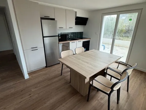 À louer - Appartement T3 neuf meublé de 70 m² avec jardin et 2 parkings - Plouhinec (56680)