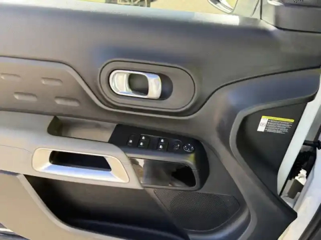 Citroën C5 Aircross 1.5 bluehdi 130 live — photo 16