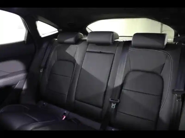 Jaguar E-Pace p200 flexfuel mhev r-dynamic s bva awd — photo 14
