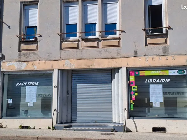 SARRAS local commercial a louer