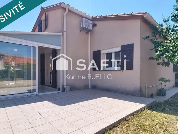 Maison T5 avec véranda et garage à Maureillas