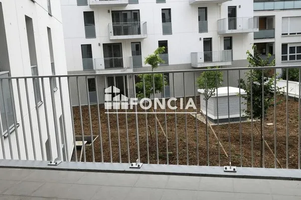 Appartement 4 pièces 93 m²
