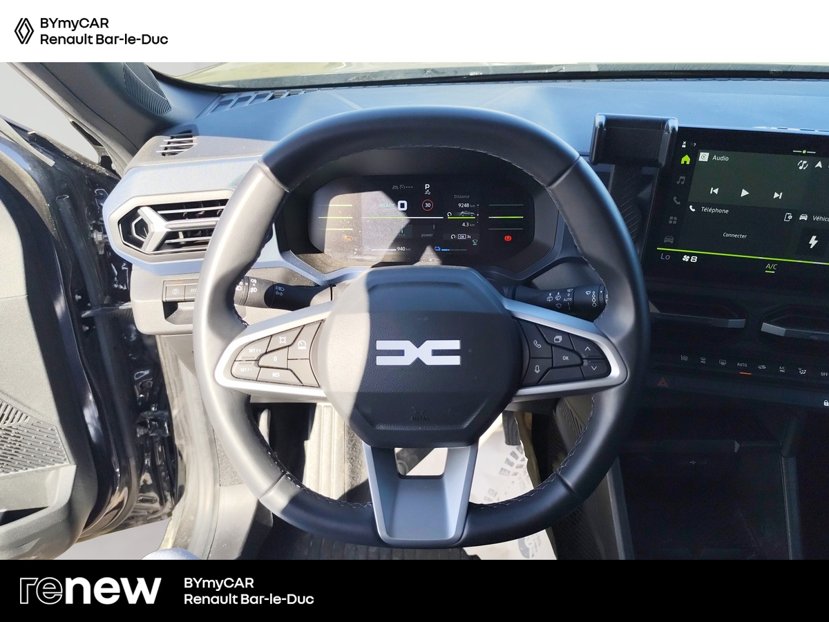 Dacia Duster Hybrid 140 — photo 10