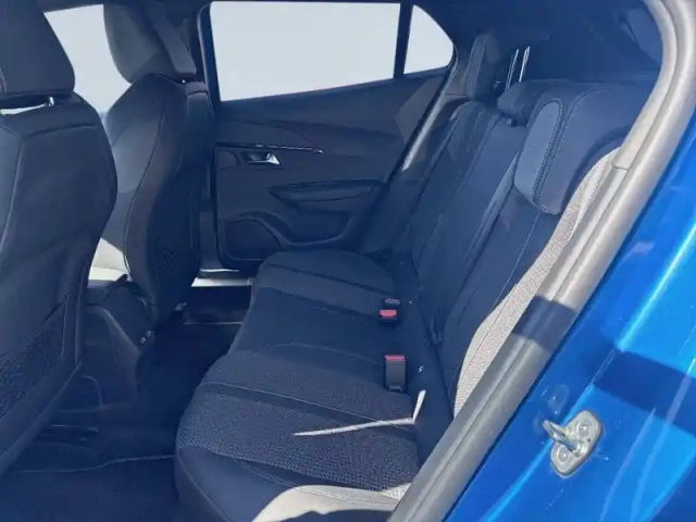Peugeot 2008 puretech 130 s&amp;s bvm6 — photo 12