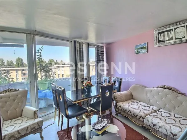 Appartement de 4 pièces à vendre à Massy - Secteur Opéra, avec cave, balcons
