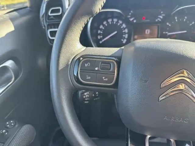 Citroën C3 Aircross puretech 110 s&amp;s bvm6 shine — photo 19