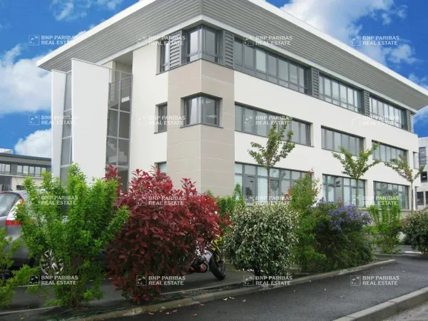 Bureaux 450 m²