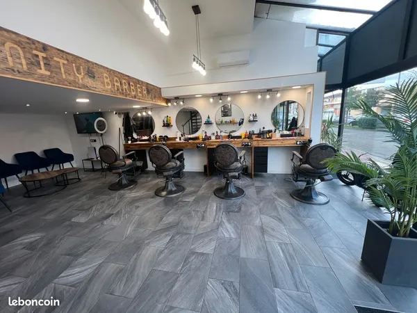 BARBER / Salon de Coiffure à Vendre