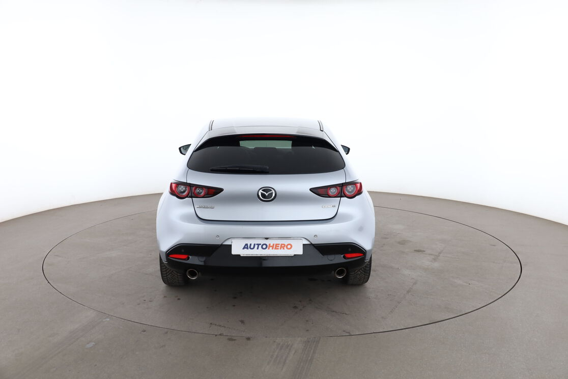 Mazda 3 2.0 Skyactiv-X M-Hybrid Sportline BVM6 — photo 4