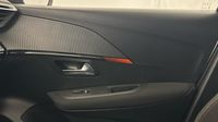Peugeot 208 1.2 PureTech 75ch S&S Active Pack — photo 28