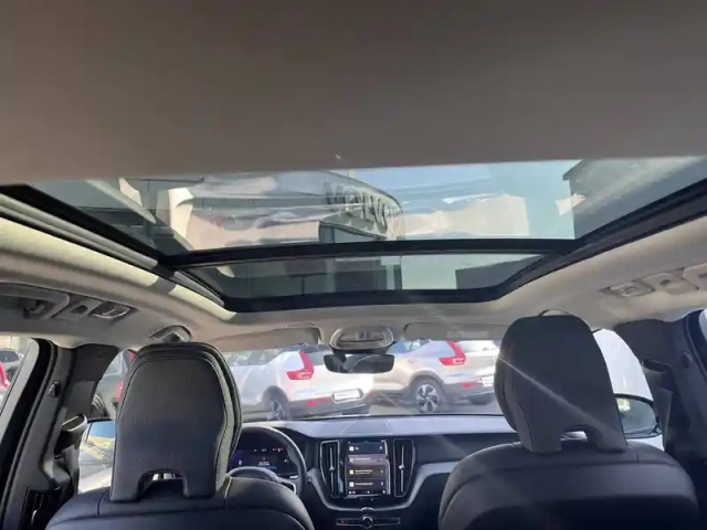 Volvo Xc60 t6 awd hybride rechargeable 253 ch+145 ch geartronic 8 — photo 17