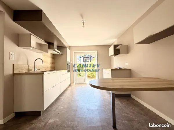 Maison 6 pièces 105 m²