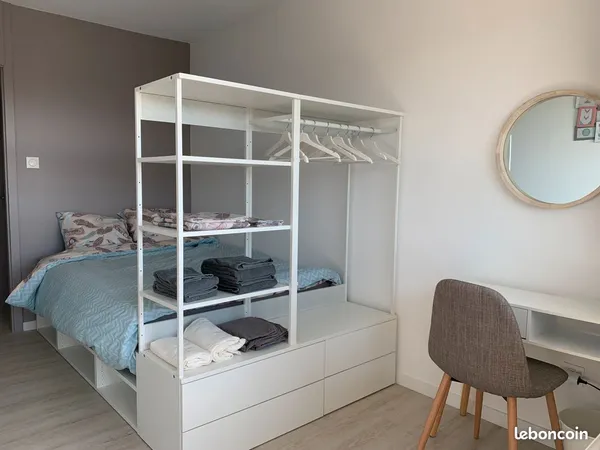 1 chambre meublée avec balcon privatif, dans colocation tous services inclus