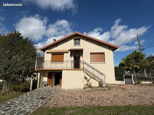 Maison 3 chambres avec grand sous sol