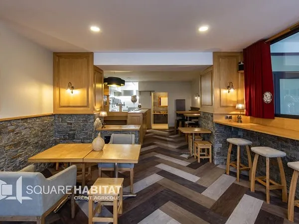 A VENDRE MURS COMMERCIAUX CENTRE-VILLE CAUTERETS