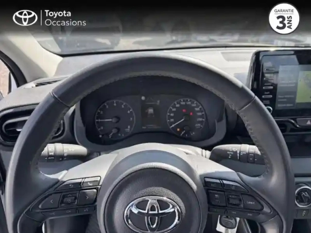 Toyota Yaris 70 vvt-i dynamic business 5p my22 — photo 13