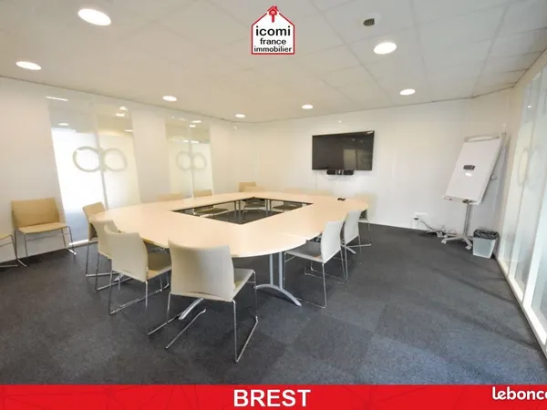 Local bureaux 462 m²