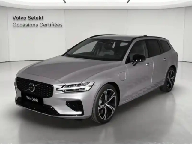 Volvo V60 t6 awd 253+145ch plus style dark geartronic 8 — photo 31