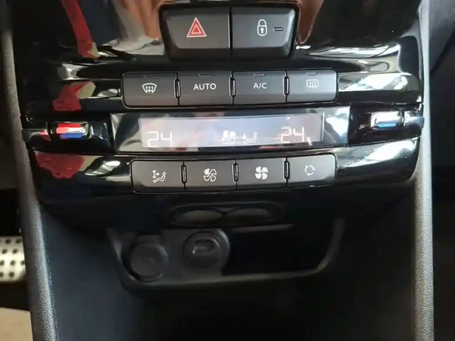 Peugeot 2008 bluehdi 120ch s&amp;s eat6 — photo 33