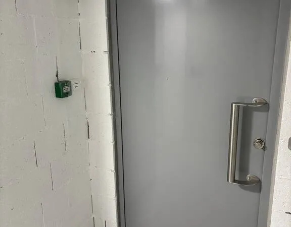 Parking/Garage/Box