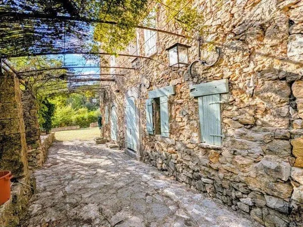 Villa 6 pièces 135 m²