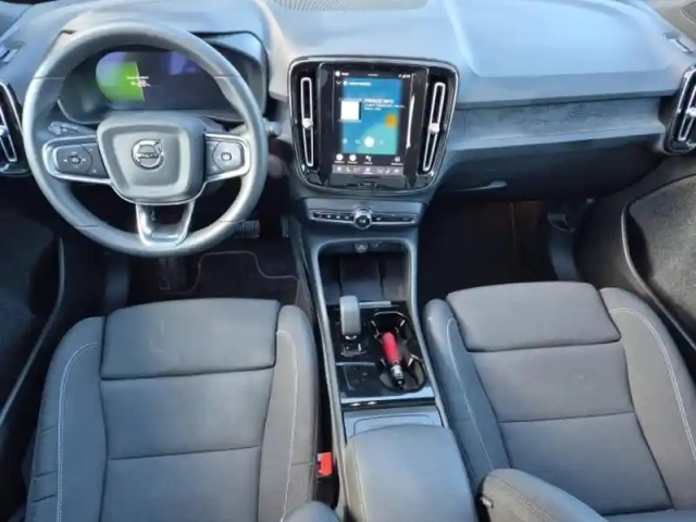 Volvo C40 recharge 231ch start — photo 16