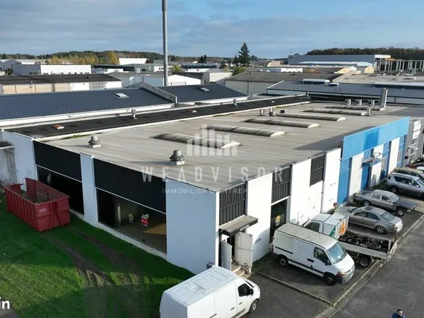 Local commercial 377 m² CHAMBRAY LES TOURS