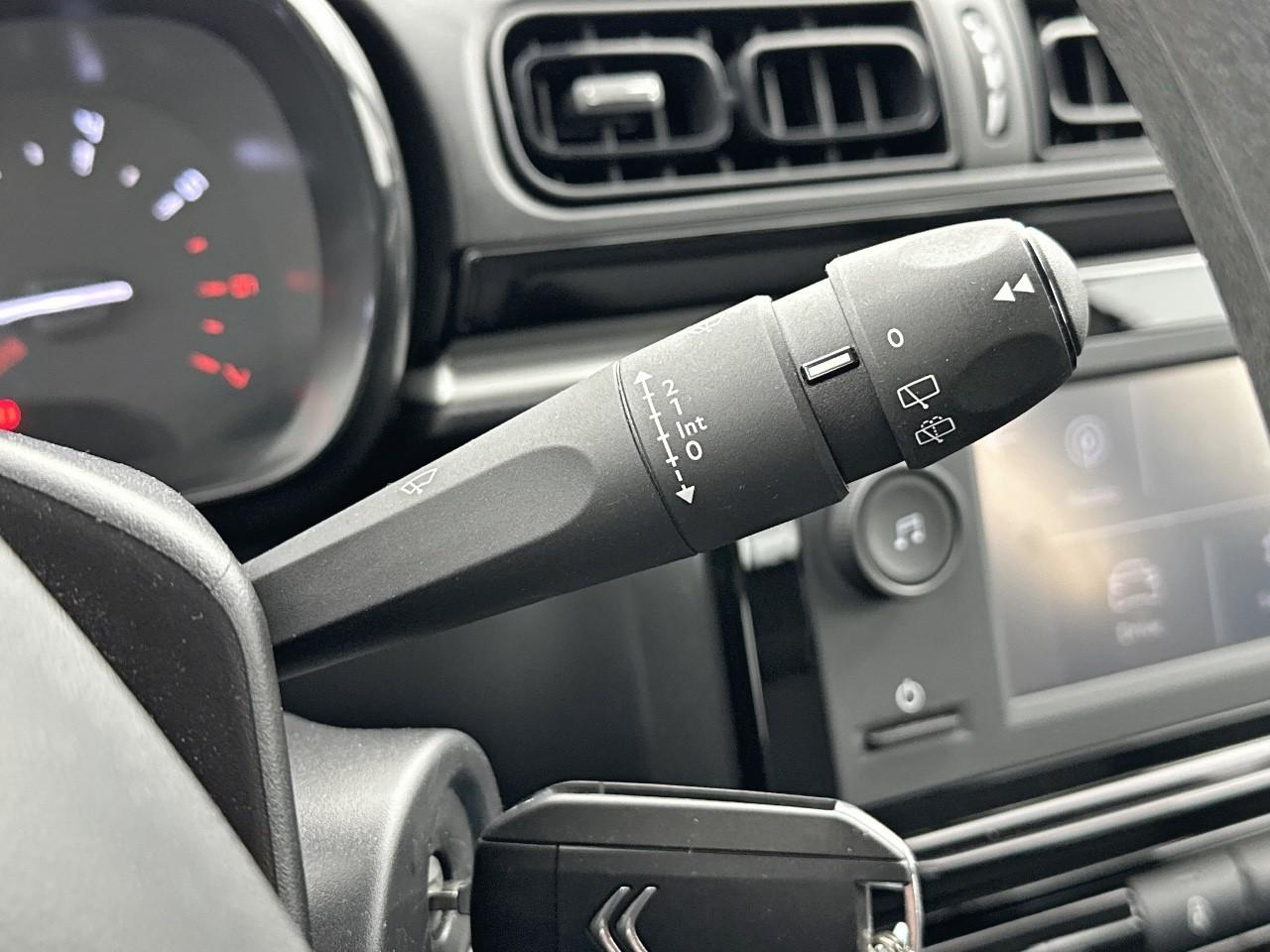 Citroën C3 puretech 83 s&s bvm5 you! — photo 18