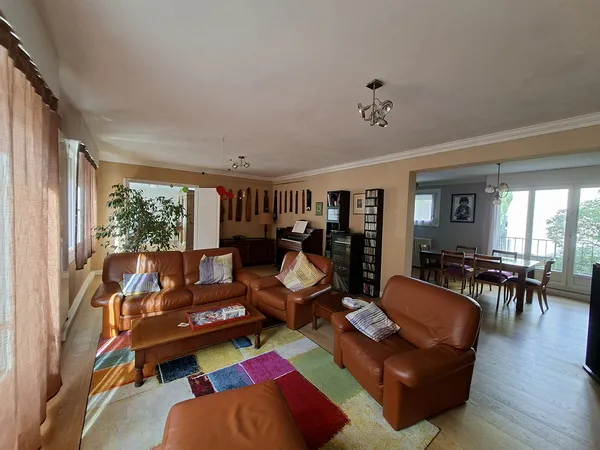 Vends appartement familial - 151m²