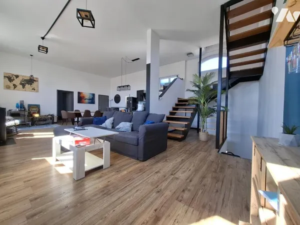 Appartement 3 pièces 106 m²