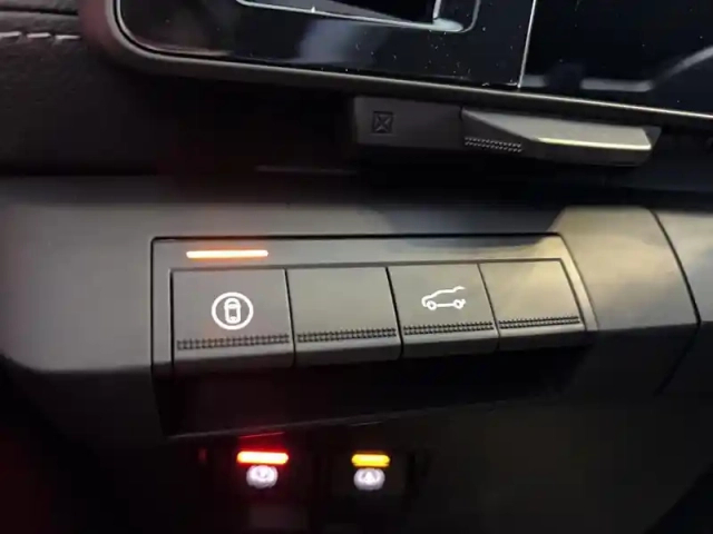 Mitsubishi Eclipse cross 87 kwh 218 — photo 26