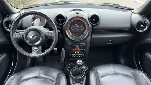 Mini Countryman 1.6 Cooper S 190 ALL4 - Jcw Exterieur – 2015 – 129121 km – Essence – Boîte Manuelle — photo 32