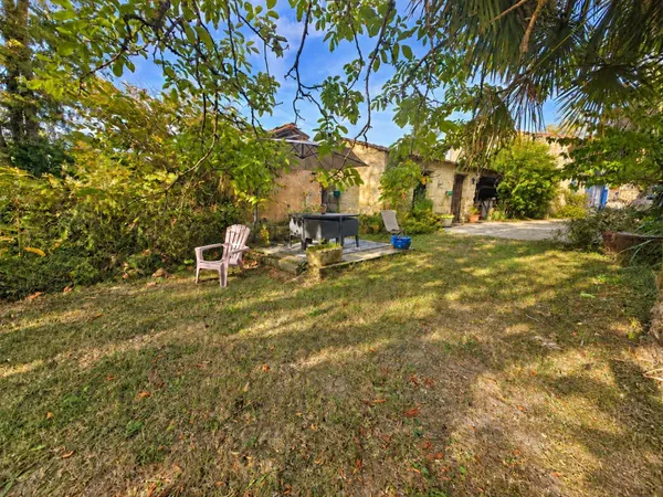 Maison avec accès direct à l'estuaire