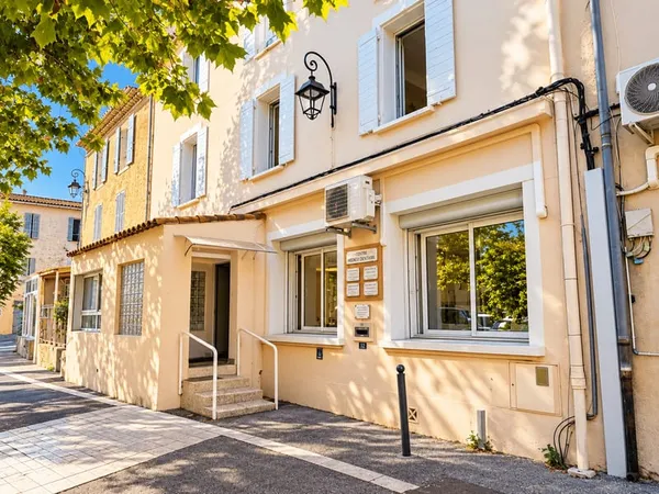 Immeuble 5 pièces 148 m²