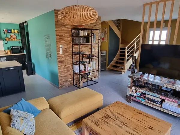 Maison 5 pièces 115 m² + garage