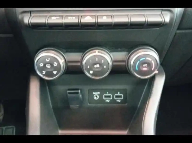 Renault Clio 1.0 tce 90ch equilibre — photo 5