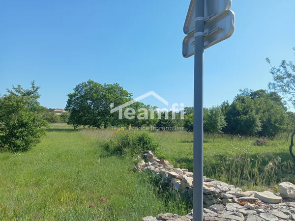 Terrain constructible avec permis