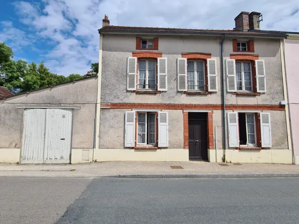 Maison à vendre 7 pièces MAGNAC LAVAL (87)