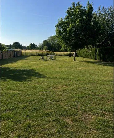 Terrain 1000 m2