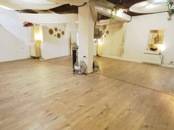 Salle d'activités 70m2