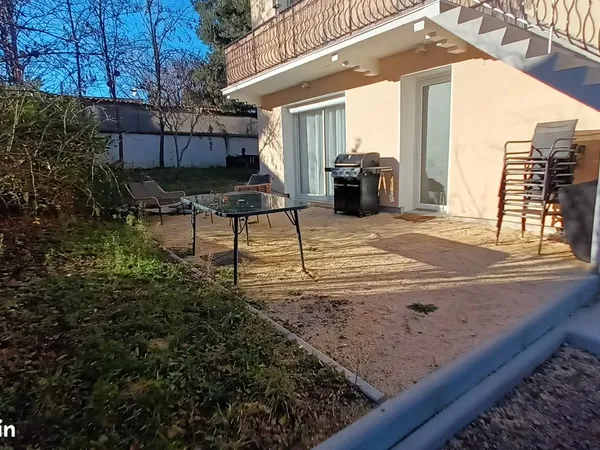 Entre maison et appartement
