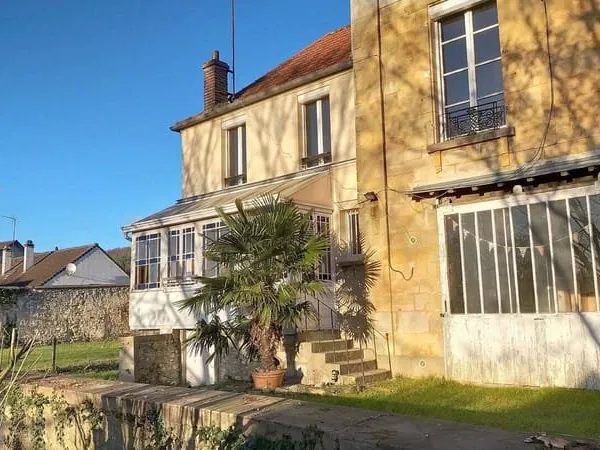 Maison 5 pièces 140 m²