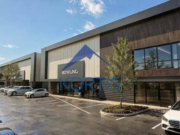 Local commercial 3370 m²