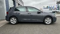 Volkswagen Golf 1.5 eTSI OPF 130ch Life Plus DSG7 — photo 4