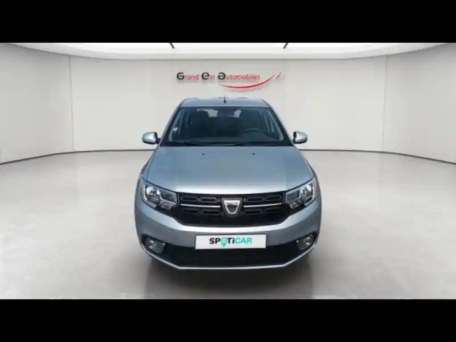 Dacia Sandero 1.0 sce 75ch lauréate -18 — photo 10